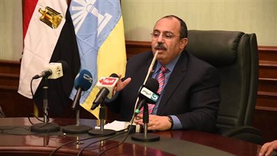 محافظ الأسكندرية يعلن توفير اعتمادات مالية لإنجاز المشروعات العاجلة