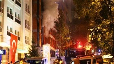 إحراق مقر حزب 