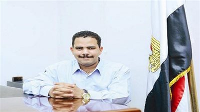 أشرف رشاد رئيسا لكتلة 