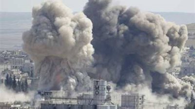 إصابة 8 سوريين بسبب قصف القوات الروسية لمدينة 