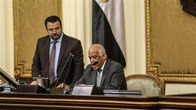 الموافقة على قرارات بقوانين حول التوقيت الصيفي والضريبة العقارية