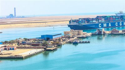 إعادة فتح موانئ سفاجا والسخنة بعد تحسن الطقس