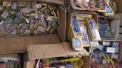 ضبط 23 ألف قطعة ألعاب نارية بالمحافظات