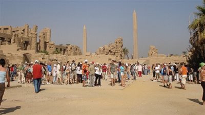 تقرير يكشف الفارق في حركة السياحة الوافدة لعامي 2014- 2015