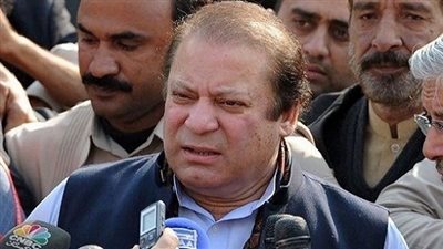 رئیس الوزراء الباکستانی یصل إلی طهران قادما من الرياض