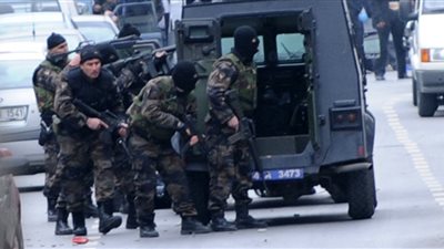 تركيا تعتقل 20 شخصا يشتبه في انتمائهم لـ