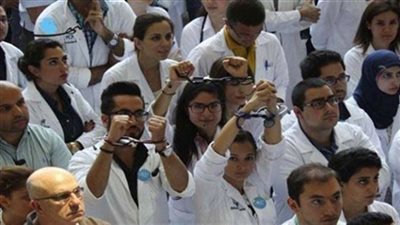 الجمعية الطبية البريطانية تعلن تعليق إضراب الأطباء المبتدئين 