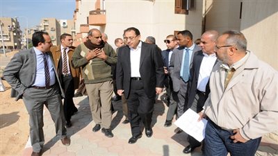 بالصور.. مدبولي يتفقد 