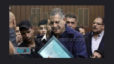 دفاع حمدي الفخراني يفجر مفاجأة في جلسة محاكمته