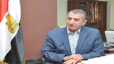 محافظ كفر الشيخ يشدد على الاهتمام بالمزلقانات والطرق ومعديات النيل