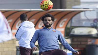 شاهد.. جدية محمد صلاح في تدريبات روما 