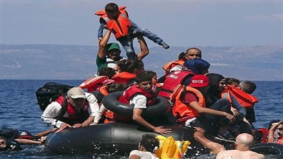 مصرع 4 لاجئين قبالة سواحل 