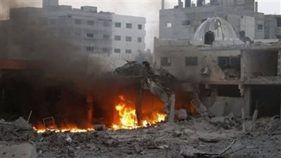 مقتل أكثر من 75 شخصًا في غارات على 