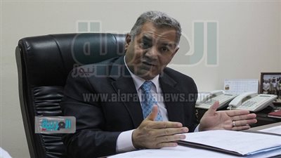 وزير الآثار يبحث معوقات تنفيذ المتحف المصري الكبير