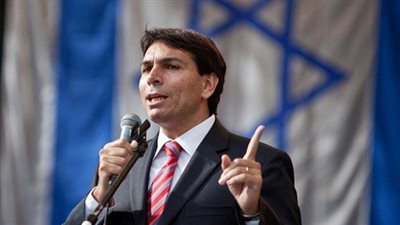 دبلوماسي إسرائيلي: حان الوقت لنزع سلاح 