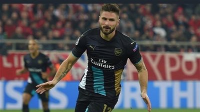 كوسيلني: جيرو مهاجم ممتاز.. ويساندنا كثيرًا في الدفاع