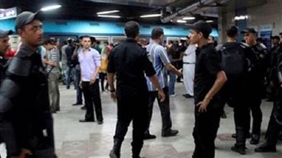شرطة النقل تعيد حقيبة حريمي لصاحبتها بمحطة مترو الشهداء