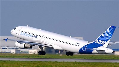 إيران توقع عقدًا تاريخيًا مع 