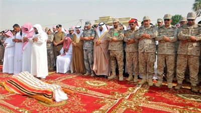 استشهاد جندي سعودي في سقوط قذائف من الأراضي اليمنية