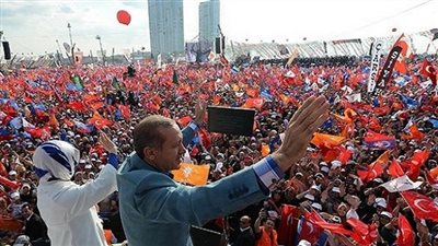 الحزب الحاكم بتركيا يعد حزمة دستورية لتأسيس النظام الرئاسي