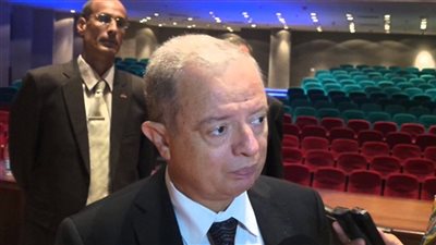 فحص السير الذاتية للمرشحين لمنصب رئيس جامعة عين شمس