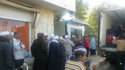 توزيع كميات كبيرة من اللحوم والدواجن المدعمة بمراكز قنا