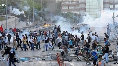 ارتفاع حصيلة القتلى من الجيش والشرطة بتركيا إلى 254