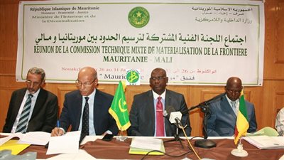 بدء اجتماع موريتاني مالي لترسيم الحدود