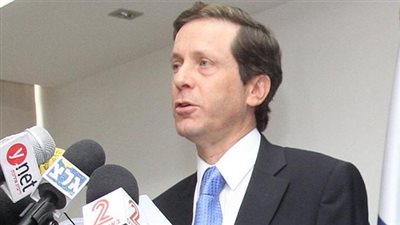 زعيم المعارضة الإسرائيلية: يجب اتخاذ إجراءات للانفصال عن الفلسطينيين