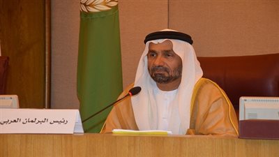 وزارة المالية: بروتوكول تعاون مع البرلمان العربي لإنتاج مشغولات تذكارية