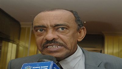 الحكومة السودانية تشدد على ضرورة خروج 