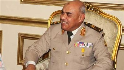 صدقي صبحي يلتقي وزير الصناعة والتجارة لجمهورية روسيا الاتحادية