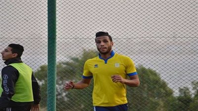 لاعب الإسماعيلي: أتمنى فوز الزمالك بالقمة