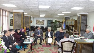 توقيع برتوكول لاستخدام كشافات الليد لإنارة شوارع السويس