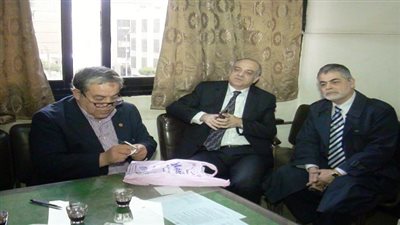 بالصور.. اللجنة المشكلة من الوزير تفحص حالات 