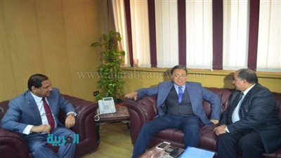 بالصور.. محافظ الغربية ونواب البرلمان يستقبلون وزير الصحة