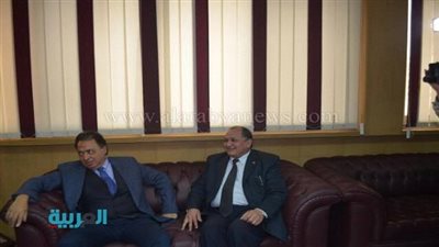 وزير الصحة يبرئ مادة 