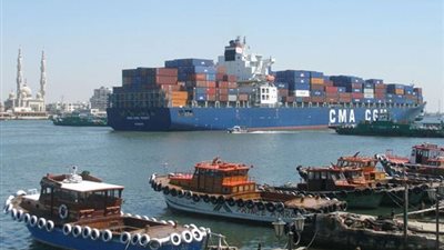 مساجد بورسعيد تطلق تكبيراتها لحظة افتتاح القناة 