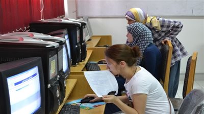 اليوم.. معامل الجامعات تستقبل المرحلة الثانية لطلاب الثانوية العامة