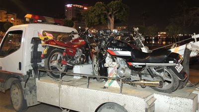 ضبط 23 دراجة بخارية مخالفة في حملة مرورية مكبرة بشوارع الأقصر