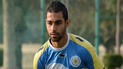 عمرو السولية يصل إلى الإمارات للانضمام لـ 