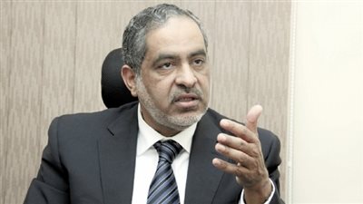 مصادر: أبو العلا ماضي سيلتزم الصمت بعد خروجه