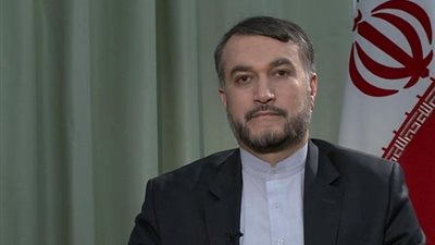 دبلوماسي إيراني: الحوار هو السبيل الوحيد لإنهاء العنف باليمن