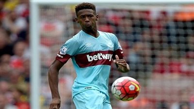 كبار البريمير ليج يسعون للتعاقد مع أوكسفورد لاعب وسط ويستهام