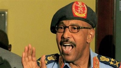 وزير الدفاع السوداني يلتقي المبعوث الأممي بالخرطوم