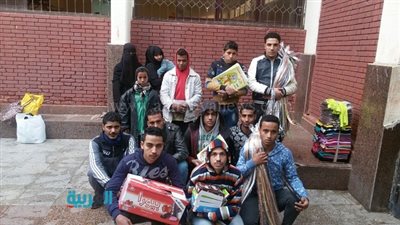 بالصور.. حملة مكبرة من شرطة النقل لإخلاء الباعة الجائلين بالمترو