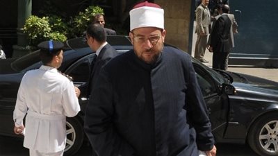 وزير الأوقاف يتلقى دعوة للمشاركة في مؤتمر الإرهاب والتطرف بإفريقيا