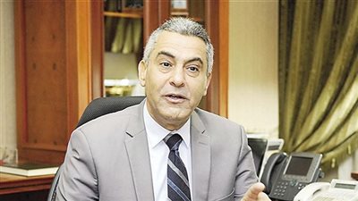 وصول لجنة وزارة النقل لتفقد مشاكل سمالوط بالمنيا