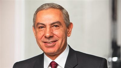 وزير الصناعة: تشريعات جديدة لتقنين إصدار التراخيص وتخصيص الأراضي