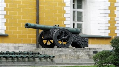 العثور على مدفع أثري يرجع لعصر الخديو إسماعيل بالإسكندرية